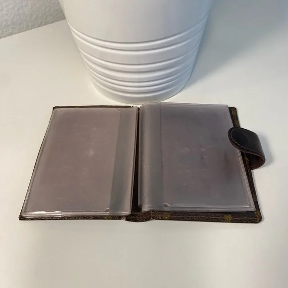 Louis Vuitton Very Rare Vintage 1970’s Card Holder - Picture 11 of 14